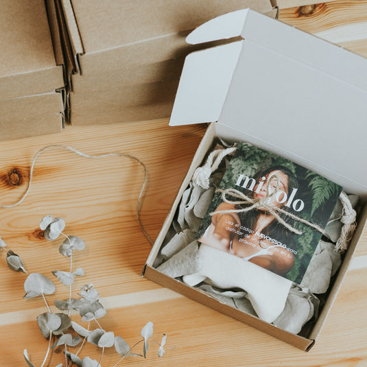 HOLIDAY GIFTS